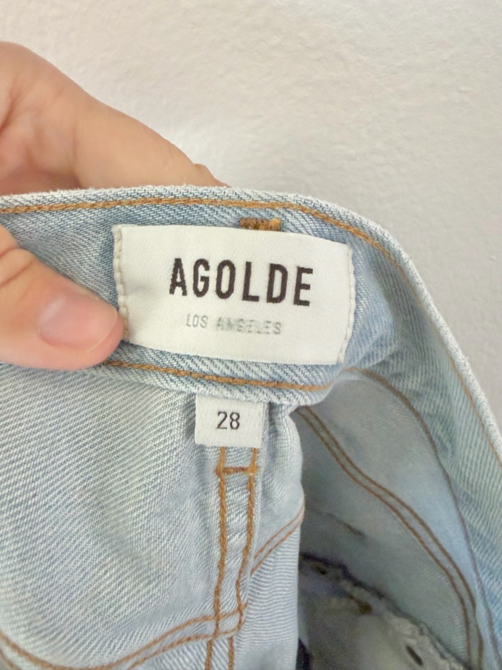 Agolde Light Wash High-Rise Jean Shorts - Picture 4 of 7